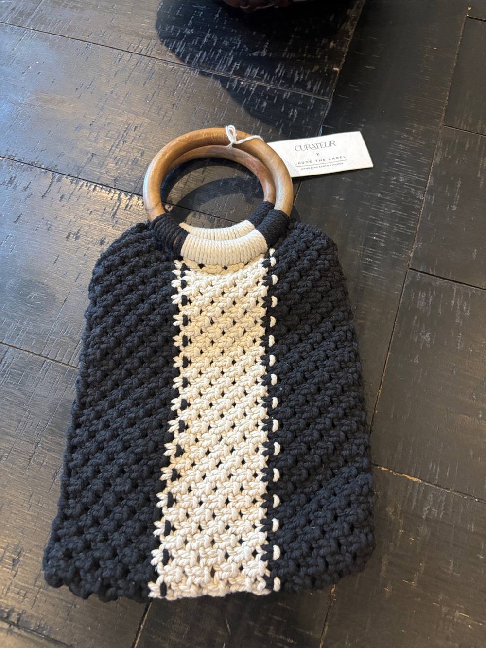 NWT Curateaur Laude the Label Boho Black & Cream Crochet Handbag Wooden Handles